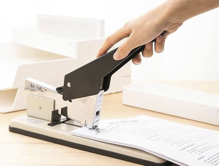 kỹ thuật đóng kim giữa