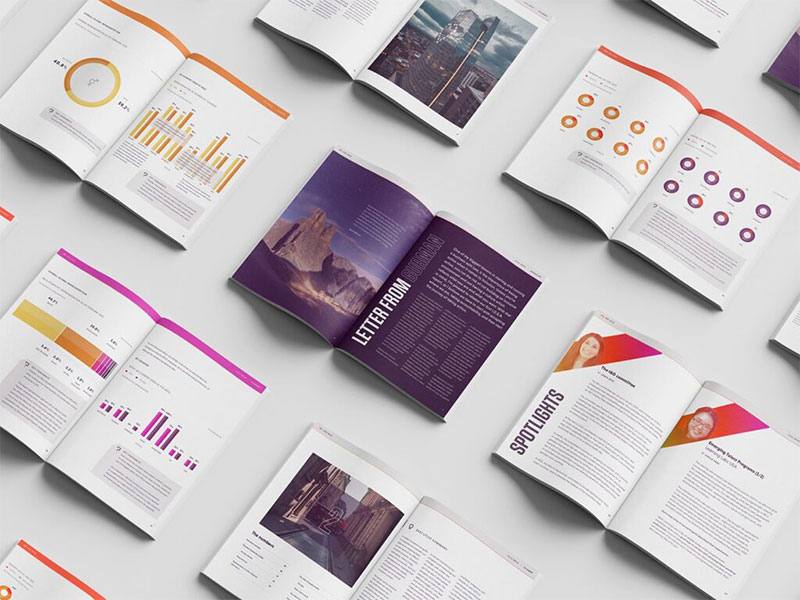 Catalogue bấm ghim giữa